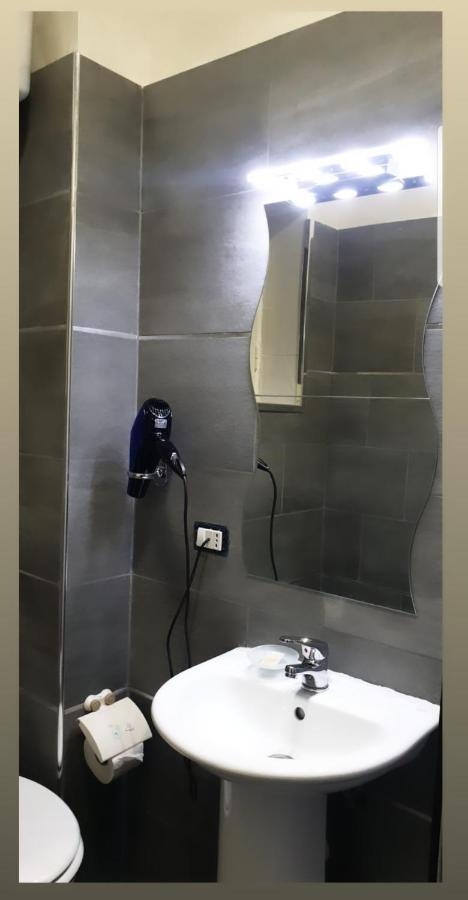 نابولي B&B Rosy المظهر الخارجي الصورة