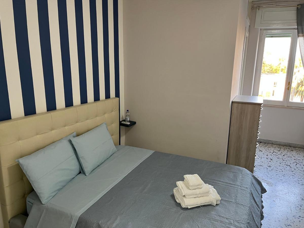 نابولي B&B Rosy المظهر الخارجي الصورة